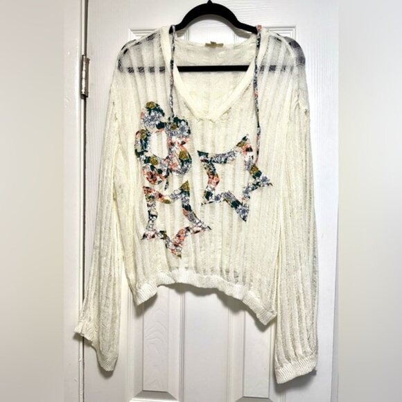 POL Cream V-Neck Sweater with Floral Star Accents - Picture 2 of 12